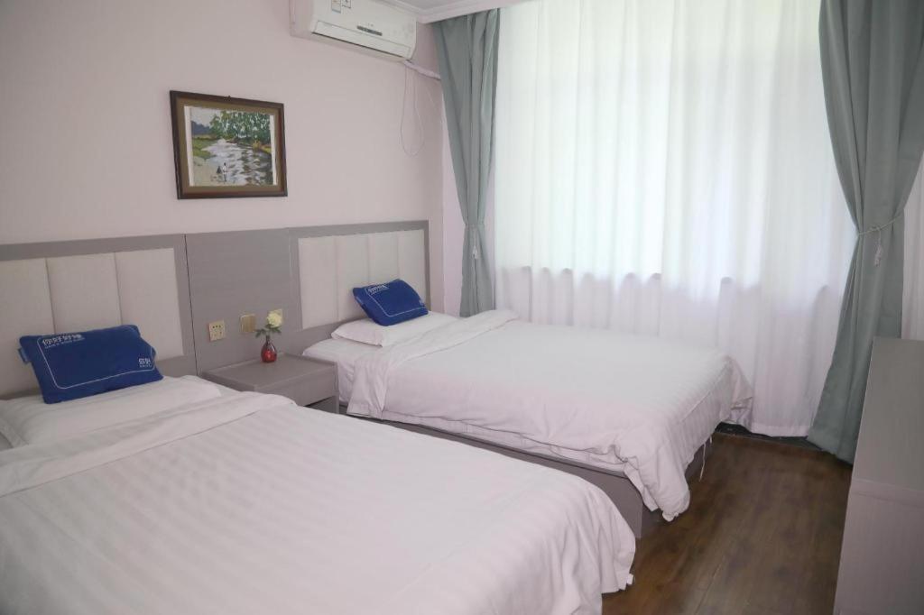 Xi'An The Facebook Youth Hostel Exterior photo